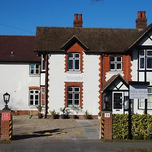 gatwick-southbourne-guest-house.brighton-hotels-england.com/